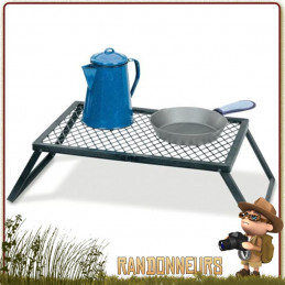 Grille de grill pour feu de camp bushcraft et nomade, le grill Heavy Duty Coghlan's est une grille ultra robuste